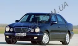 MERCEDES-BENZ E320