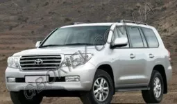 TOYOTA LAND CRUISER 200