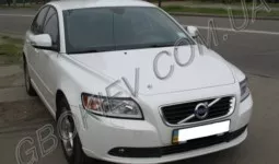 VOLVO S40