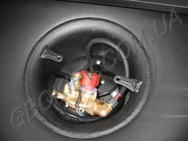 мультиклапан BRC на Mazda CX-7