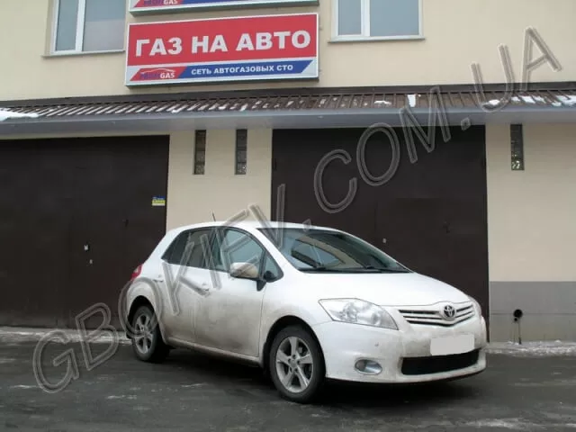 Газ на Toyota Auris 1.6 BRC