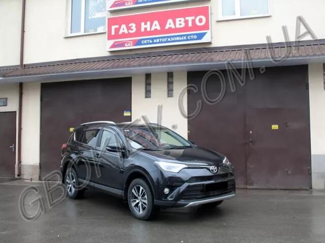 ГБО на Toyota Rav4 (2015) BRC