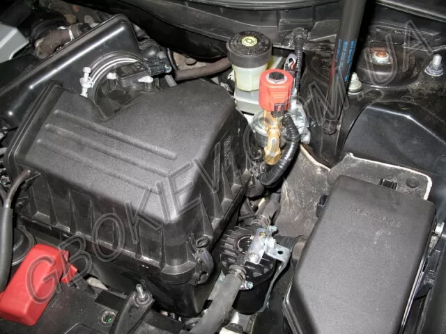Электроклапан с фильтром на Toyota Camry 3.5 V40 BRC