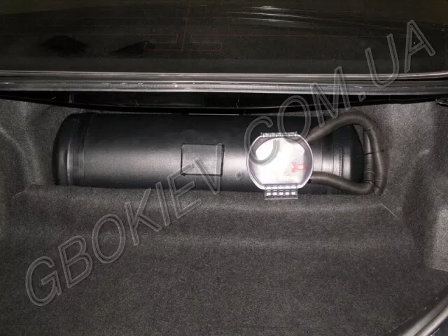 Установка баллона 60 литров на Toyota Camry 3.5- V40 BRC