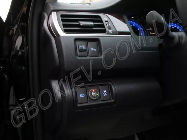 ГБО на Toyota Camry 2.5- V55 BRC