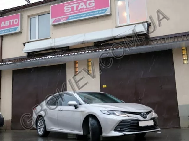 Установка ГБО на Toyota Camry 2.5V70(BRC)