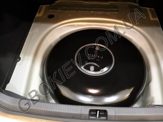 Газовый баллон 59 литров на Toyota Camry 2.5V70(BRC)