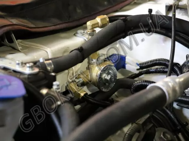 Электроклапан с фильтром на Mazda CX5 2.0 Skyactiv