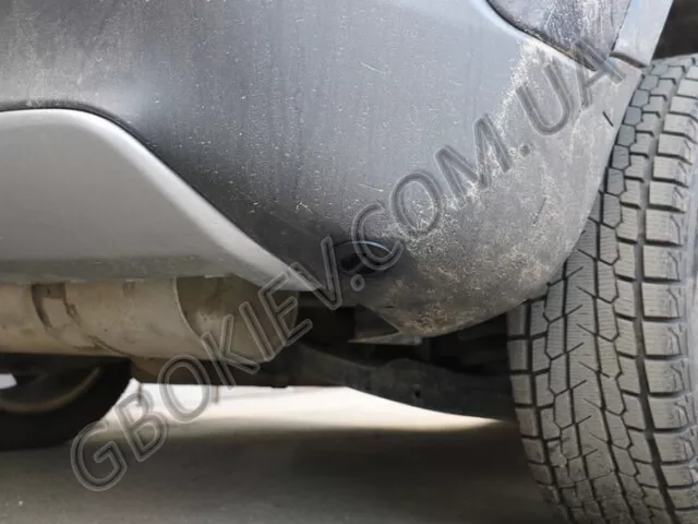 zapravochnoye-ustroystvo-na-Jeep-Cherokee-2-4