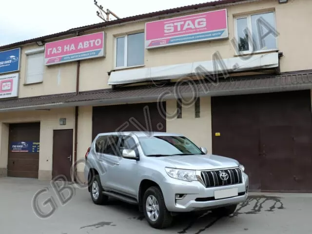 Ustanovka-gbo-na-Toyota-Land-Cruiser-150-4.0